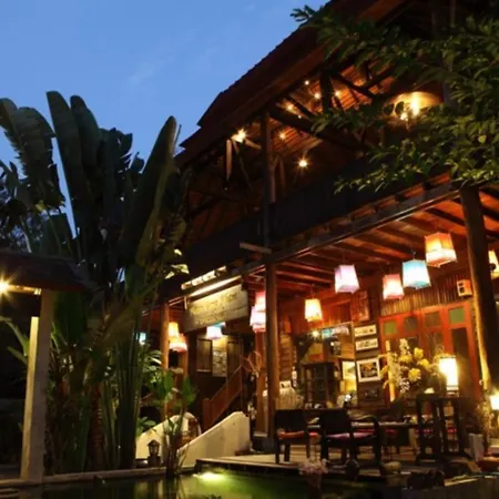 Baan Gong Kham Hotel